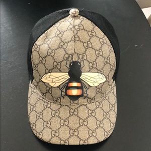 Gucci Bee Print GG Hat Medium Authentic